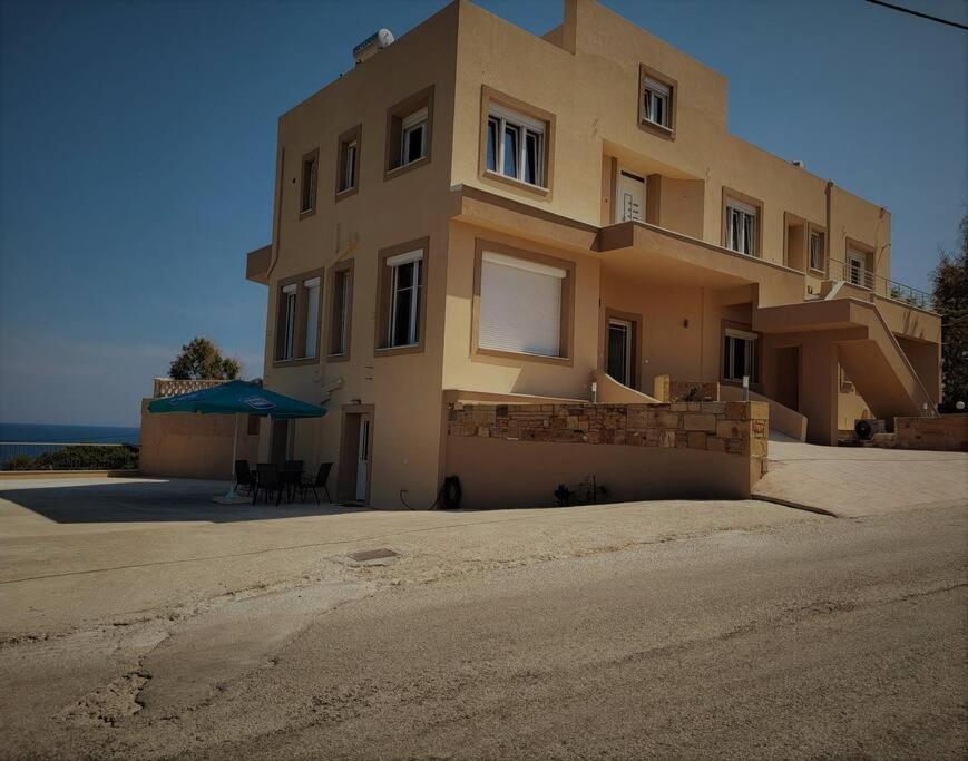 Afentis Apartment Agia Ermioni Экстерьер фото